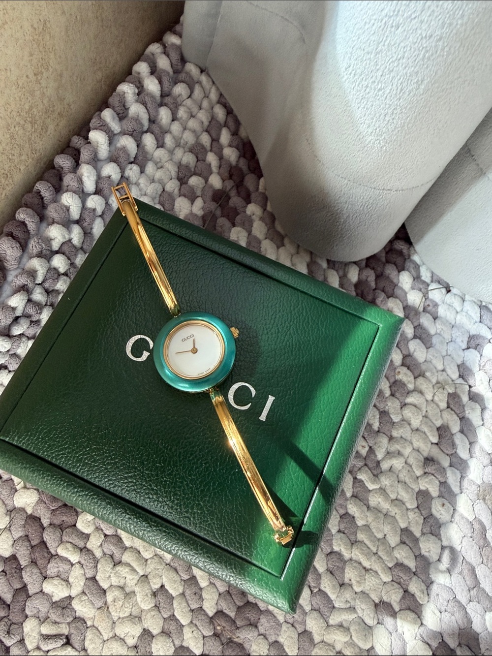Gucci Women’s Gold Bracelet Watch with Turquoise Dial and Multicolor Bezels - Picture 5 of 8